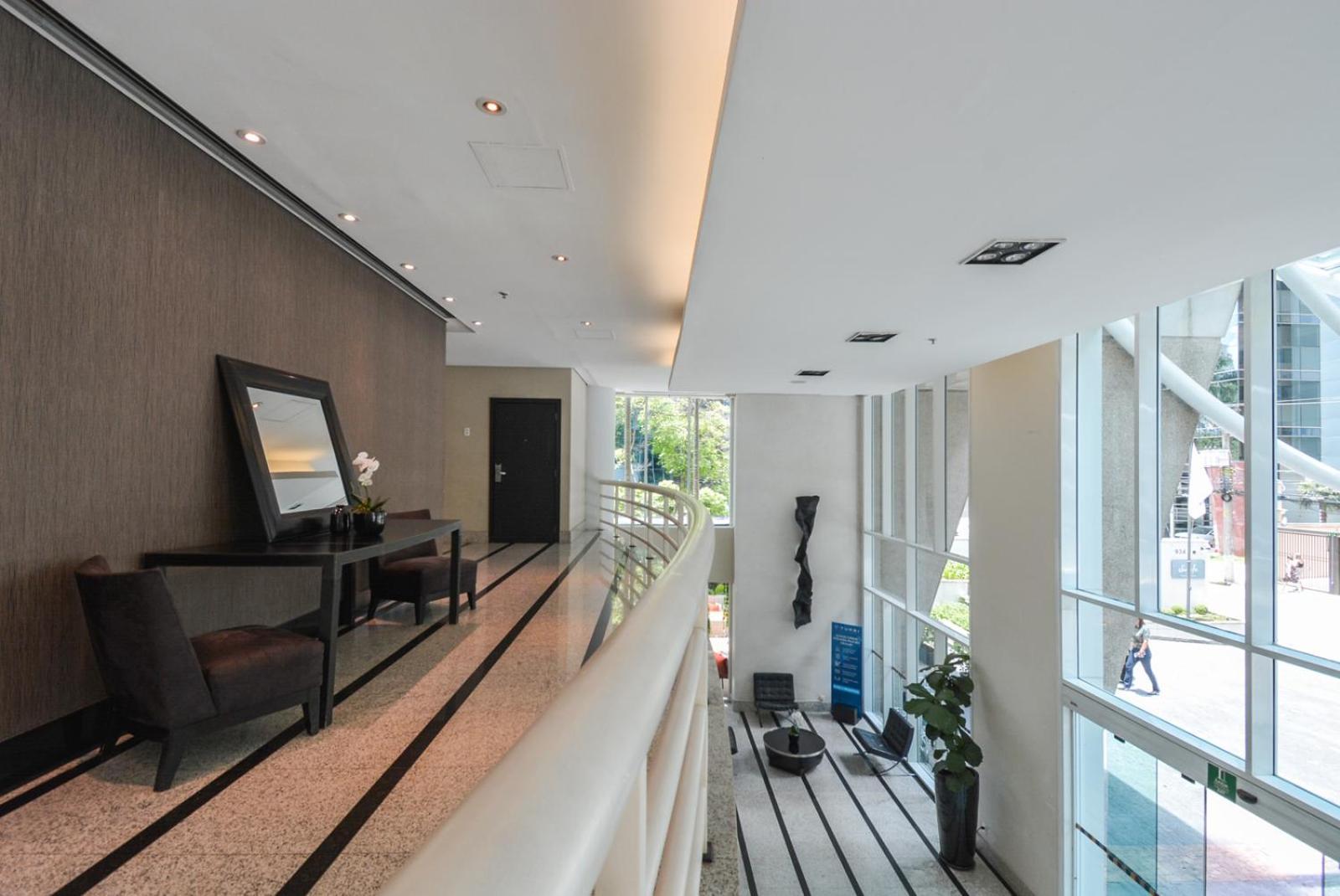 Queen Berrini Flat Apartamento